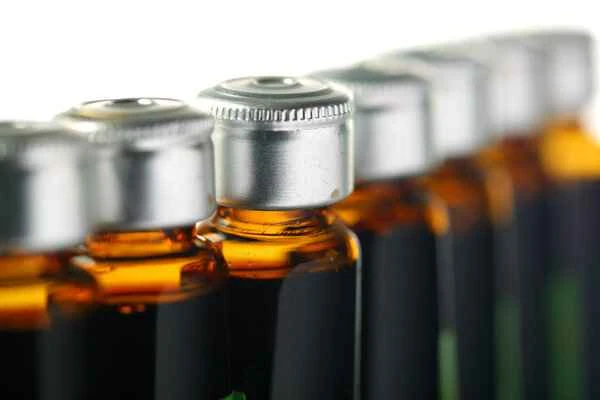 How long does it take to treat keloid scars with Hirudoid?