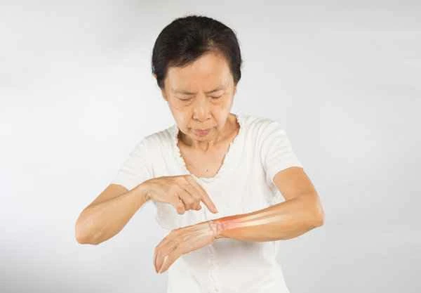 What to do about numbness in the arm after suture scarring?
